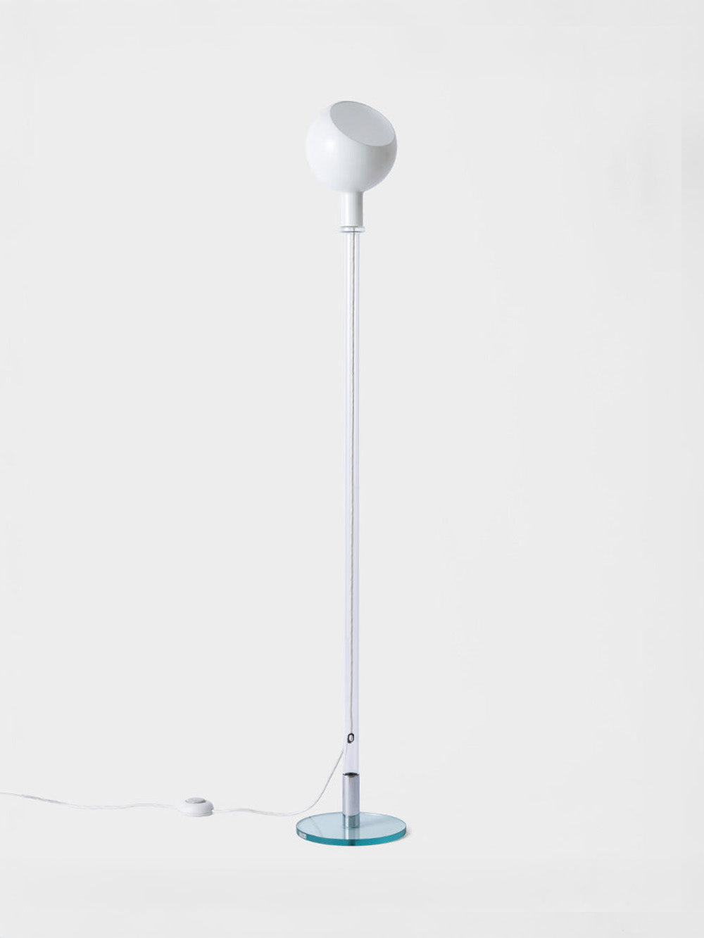 Gae Aulenti,Piero Castiglioni,ガエ・アウレンティ,ピエロ・カスティリオーニ,Fontana Arte,フォンタナアルテ,PAROLA Floor Lamp,パローラ フロアランプ,topso,トプソ,デザイナーズ家具,ショールーム,清澄白河,インテリアデザイン