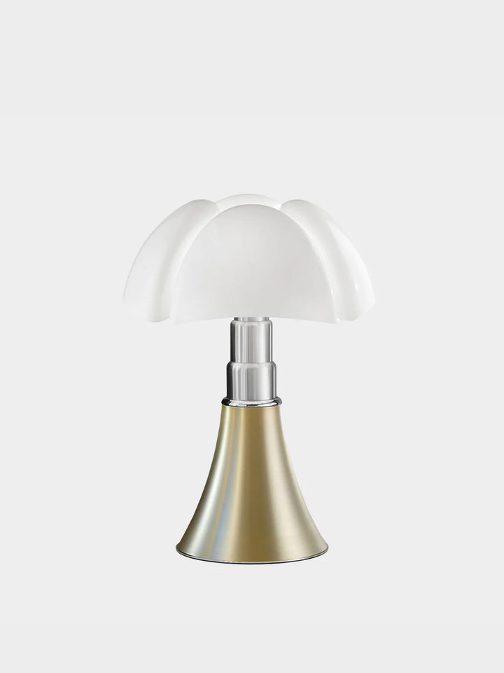 Gae Aulenti,ガエ・アウレンティ,Martinelli Luce,マルティネリルーチェ,PIPISTRELLO,table lamp, ピピステレッロ,テーブルランプ,topso,トプソ,デザイナーズ家具,ショールーム,清澄白河,インテリアデザイン