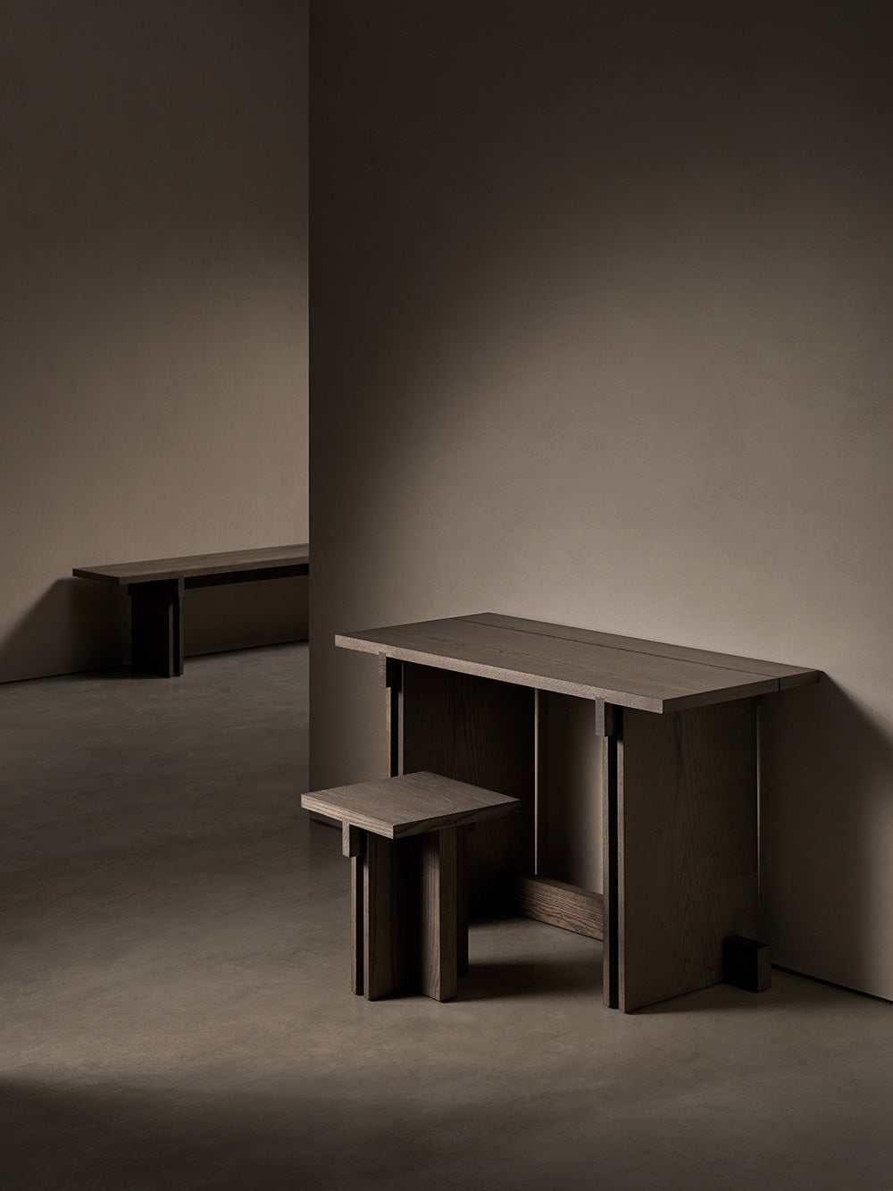 Rak Desk by Francesc Rifé for Kendo