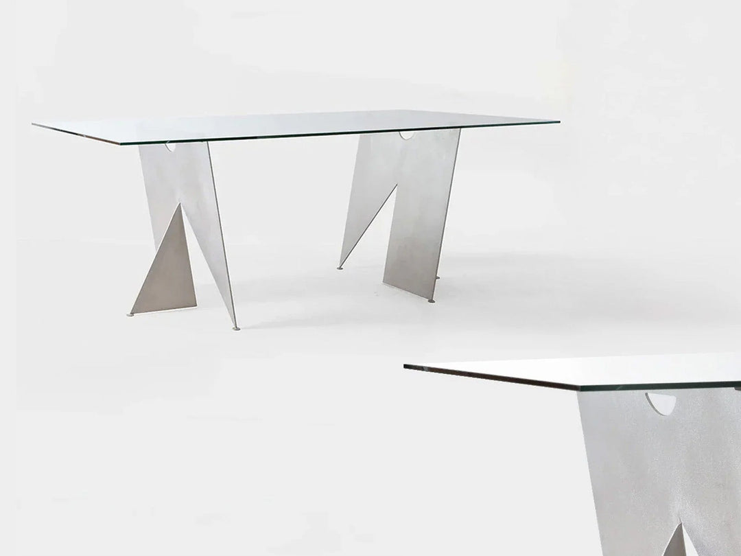 ETRETAT Glass Top Table（エトルタ ガラストップテーブル）　|　日本の切り紙から着想を得た、ポストモダンの輪郭漂う和洋折衷なミニマルデザイン。