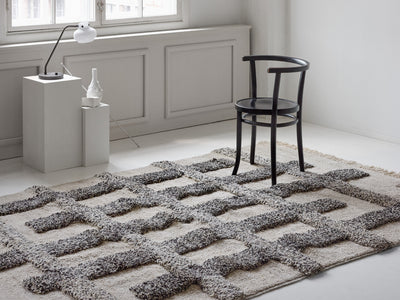 "VALLI" Knotted Rug