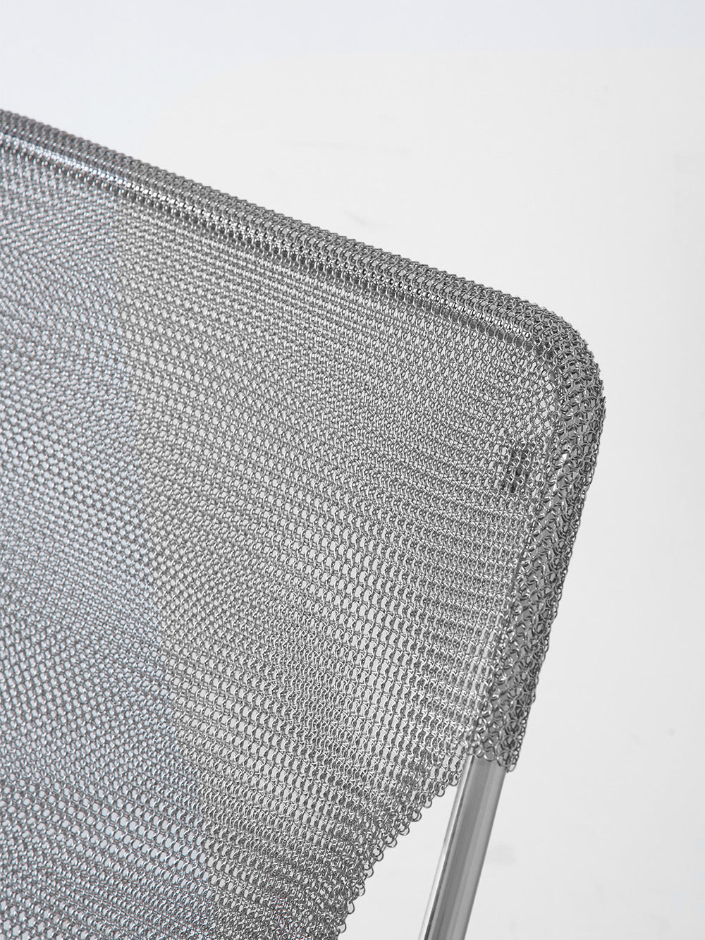 Paulistano Mesh Arm Chair by Paulo Mendes da Rocha for OBJEKTO