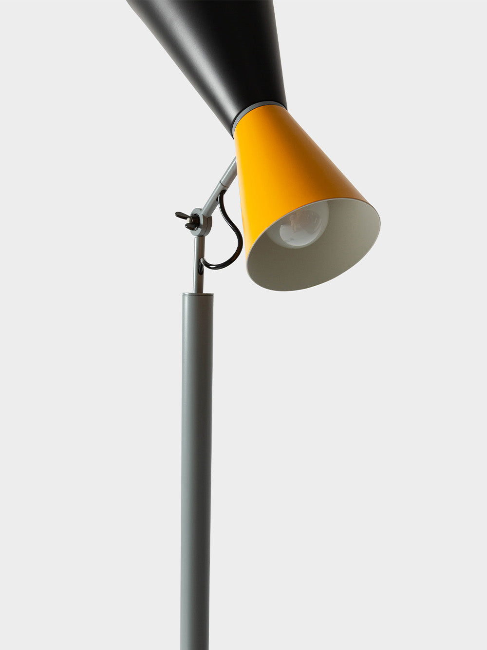 Parliament Floor Lamp（パーラメント・フロアランプ） – topso