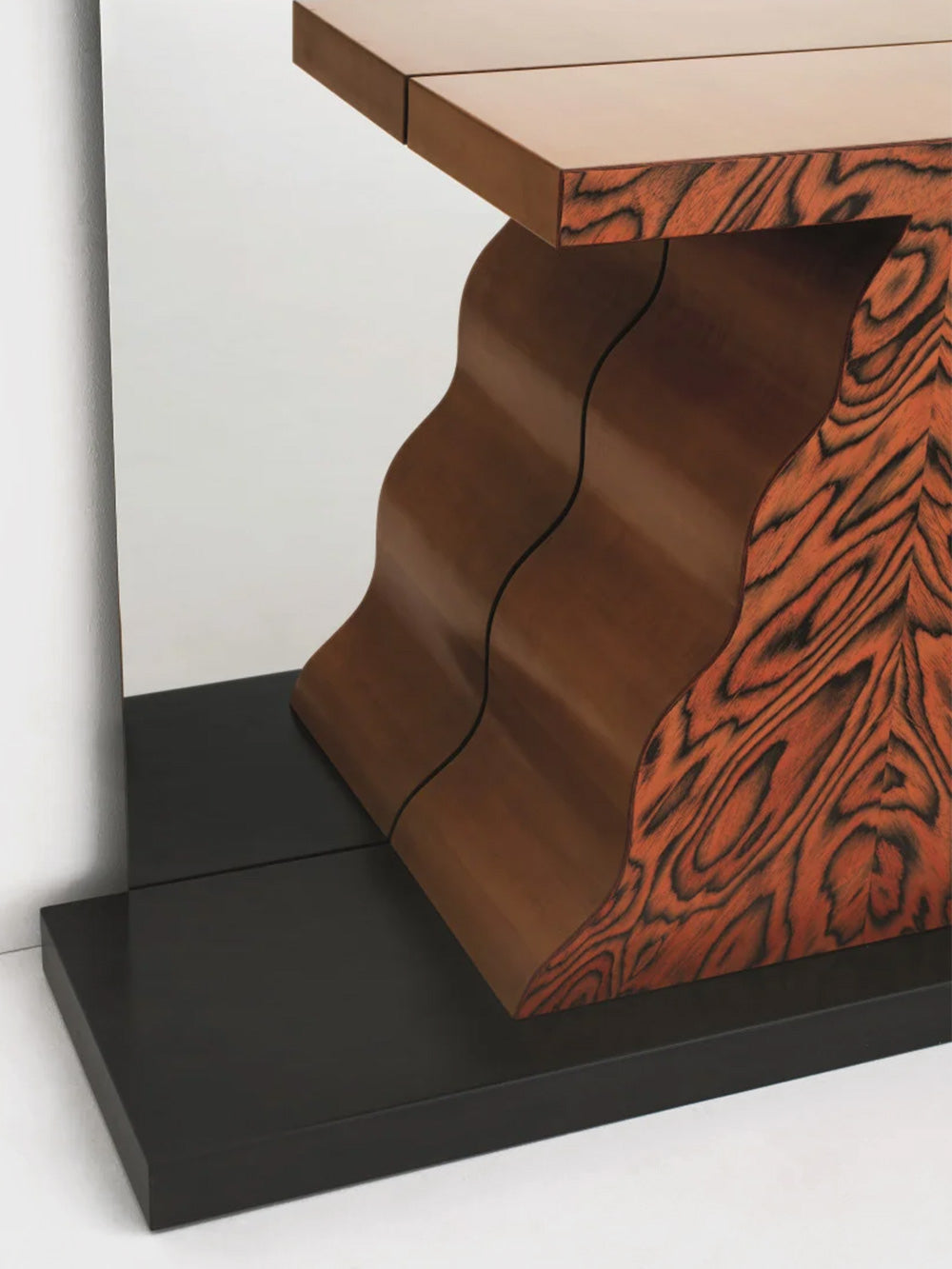 Sybilla Console Table with Mirror by Ettore Sottsass for GLAS ITALIA