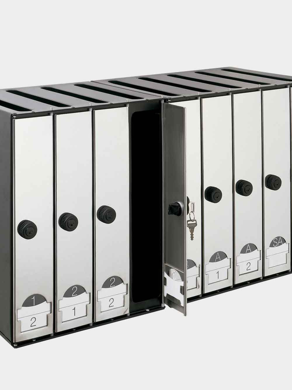 3-4-5 Mailbox by Oscar Tusquets  & Lluís Clotetfor BD Barcelona