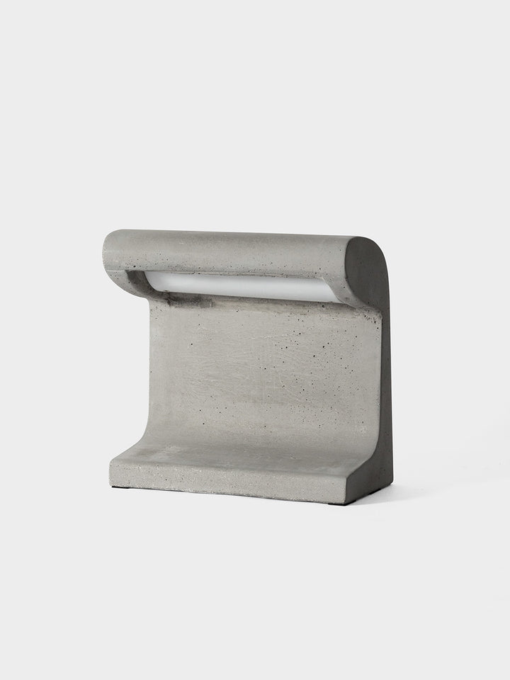 Le Corbusier,ル・コルビュジエ,NEMO,ネモ,floor lamp,フロアランプ,Borne Béton,ボルヌ・ベトン,topso,トプソ,デザイナーズ家具,ショールーム,清澄白河,インテリアデザイン