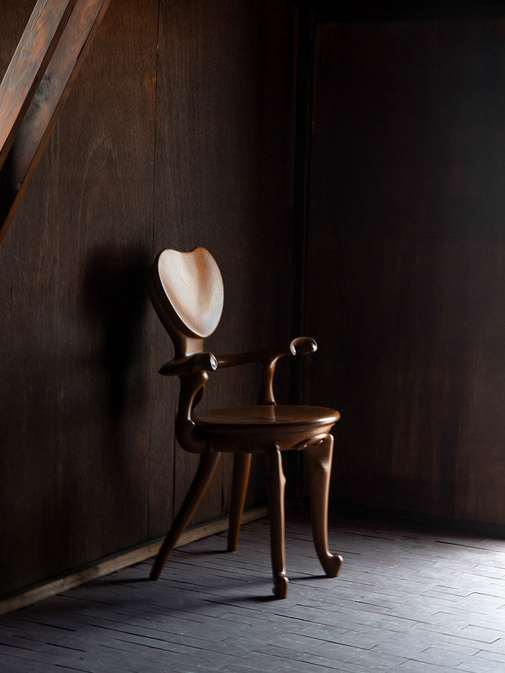 Calvet Arm Chair by Antoni Gaudí for BD Barcelona