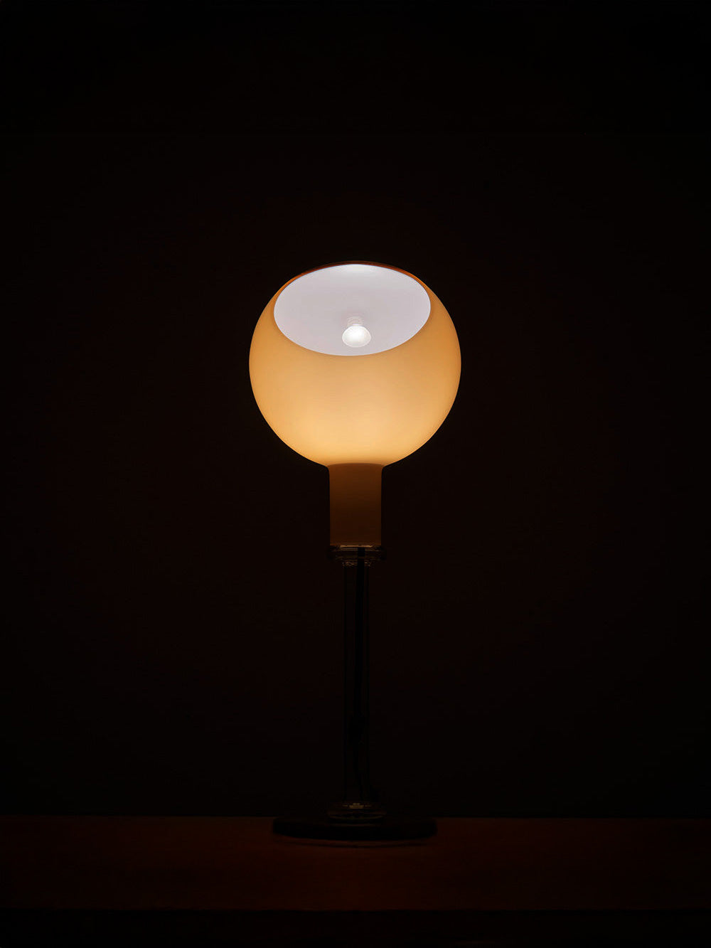 ヤマギワ購入 FontanaArte 廃番 PAROLA フロアランプ 未使用品 Parola Floor Lamp（パローラ・フロアランプ） – topso