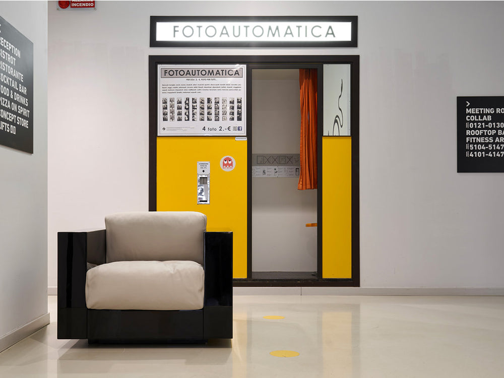 Saratoga 1 by Lella & Massimo Vignelli for Poltronova