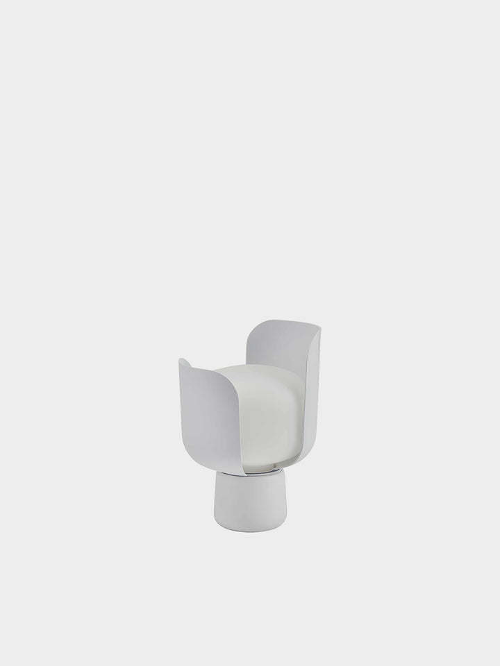 Andreas Engesvik,アンドレアス・エンゲスヴィック,Fontana Arte,フォンタナアルテ,Blom Table Lamp,ブロムテーブルランプ,topso,トプソ,デザイナーズ家具,ショールーム,清澄白河,インテリアデザイン
