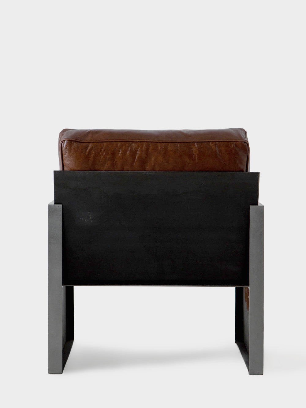 Lounge chair,chair,ラウンジチェア,チェア,pinstripe,soho house,Domhnall Nolan,Makino Arushi Design,漆,Art,アート,stoop,topso,清澄白河,Interior Design,ヴィンテージ,家具,雑貨,インテリア,店舗什器,設計,インテリアデザイン,内装,什器,店舗設計,ギャラリー,デザイナーズ家具,ショールーム