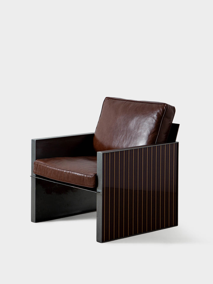 Lounge chair,chair,ラウンジチェア,チェア,pinstripe,soho house,Domhnall Nolan,Makino Arushi Design,漆,Art,アート,stoop,topso,清澄白河,Interior Design,ヴィンテージ,家具,雑貨,インテリア,店舗什器,設計,インテリアデザイン,内装,什器,店舗設計,ギャラリー,デザイナーズ家具,ショールーム