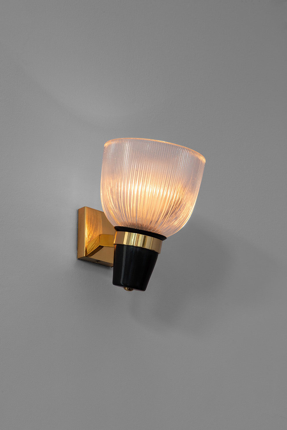 Coppa Aperta Applique Wall Lamp by Ignazio Gardella & Corrado Corradi Dell’Acqua for TATO