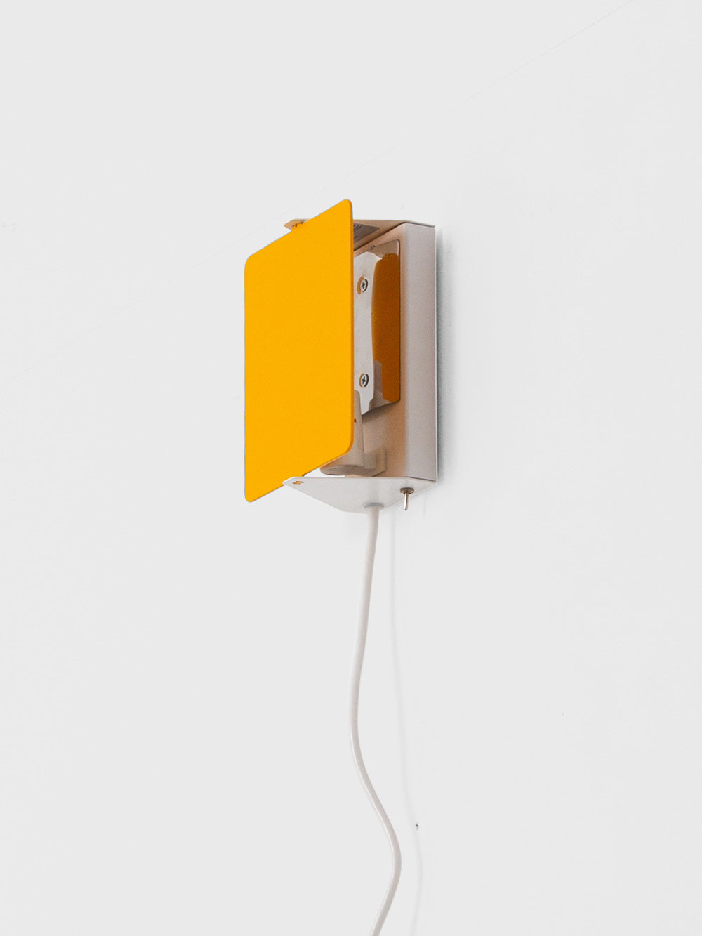 Applique À Volet Pivotant CP1 Wall Lamp（アップリケ・ア・ヴォレ