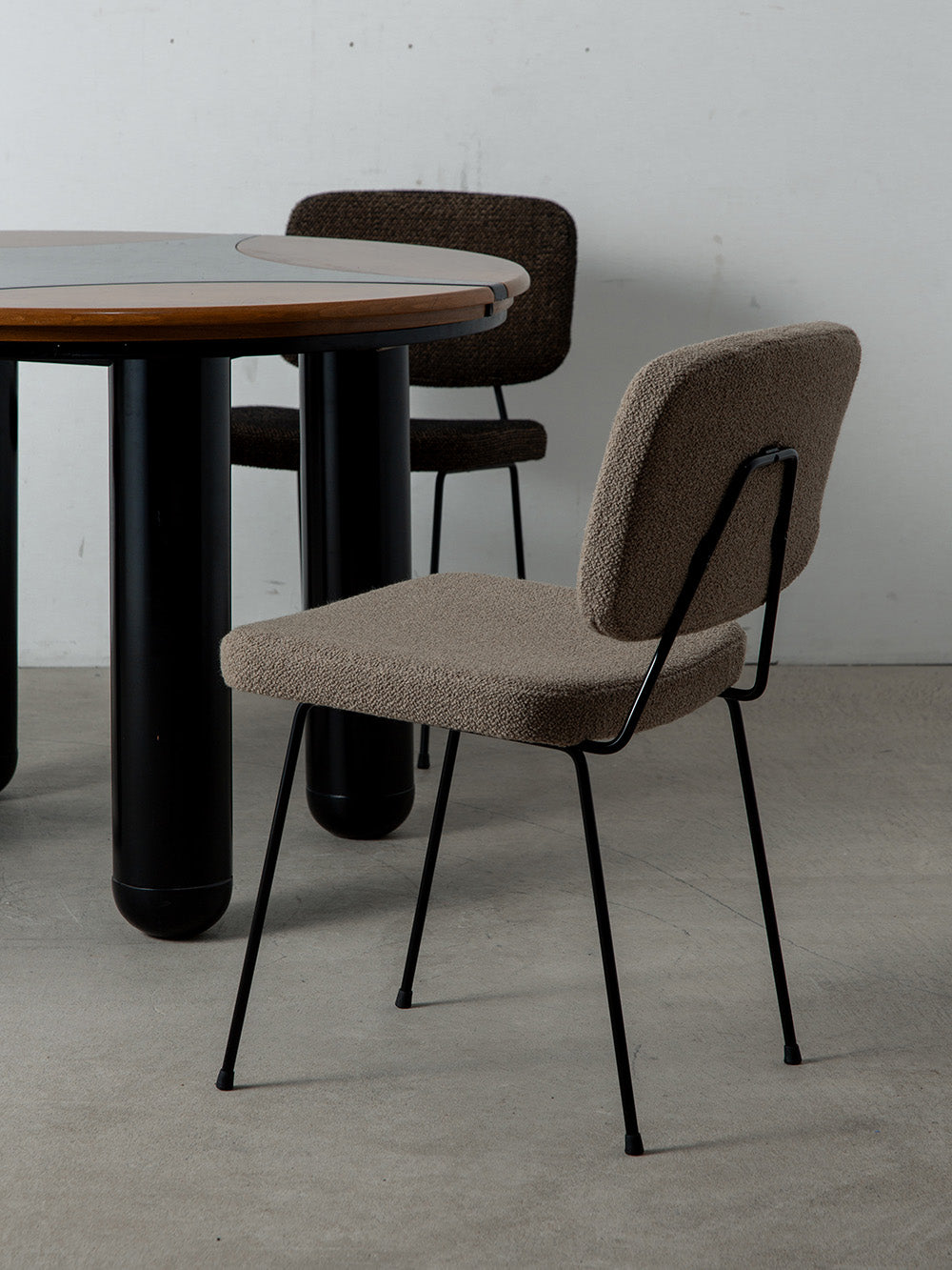 Moulin Chair by Pierre Paulin for Artifort in Viya