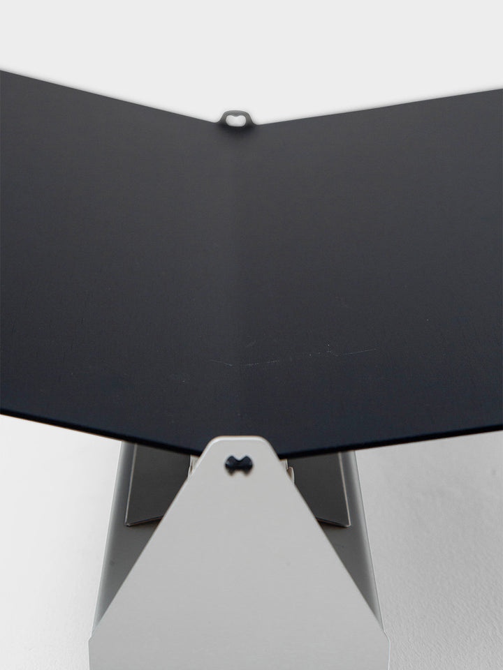 Charlotte Perriand,シャルロット・ペリアン,NEMO,ネモ,wall lamp,ウォールランプ,Applique À Volet Pivotant Plié,アップリケ・ア・ヴォレ・ピヴォタン・プリエ,topso,トプソ,デザイナーズ家具,ショールーム,清澄白河,インテリアデザイン