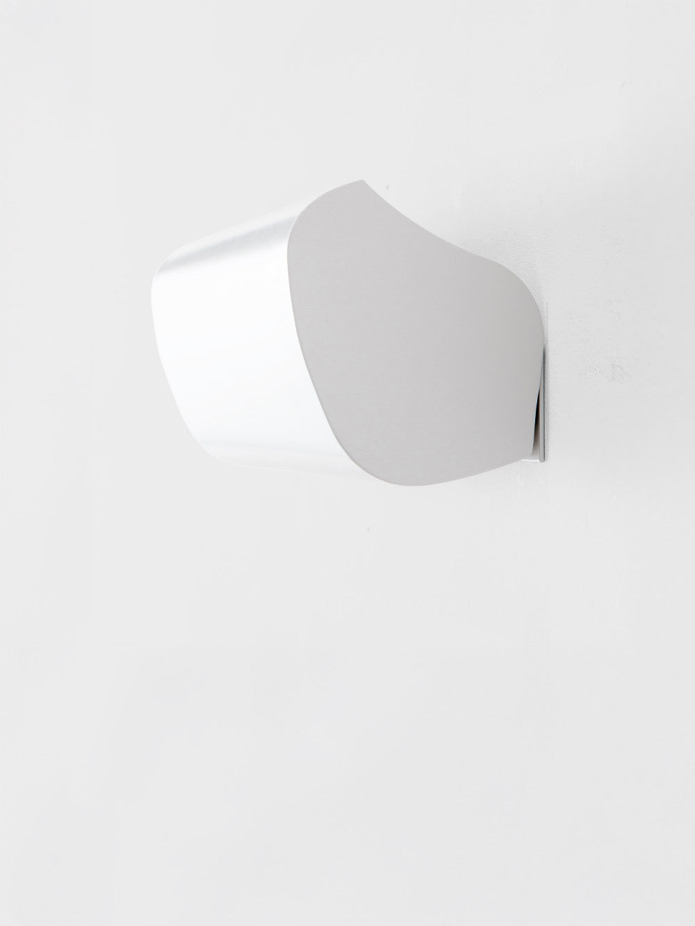 Le Corbusier,ル・コルビュジエ,NEMO,ネモ,wall lamp,ウォールランプ,Applique Radieuse,アプリケ・ラデューズ,topso,トプソ,デザイナーズ家具,ショールーム,清澄白河,インテリアデザイン