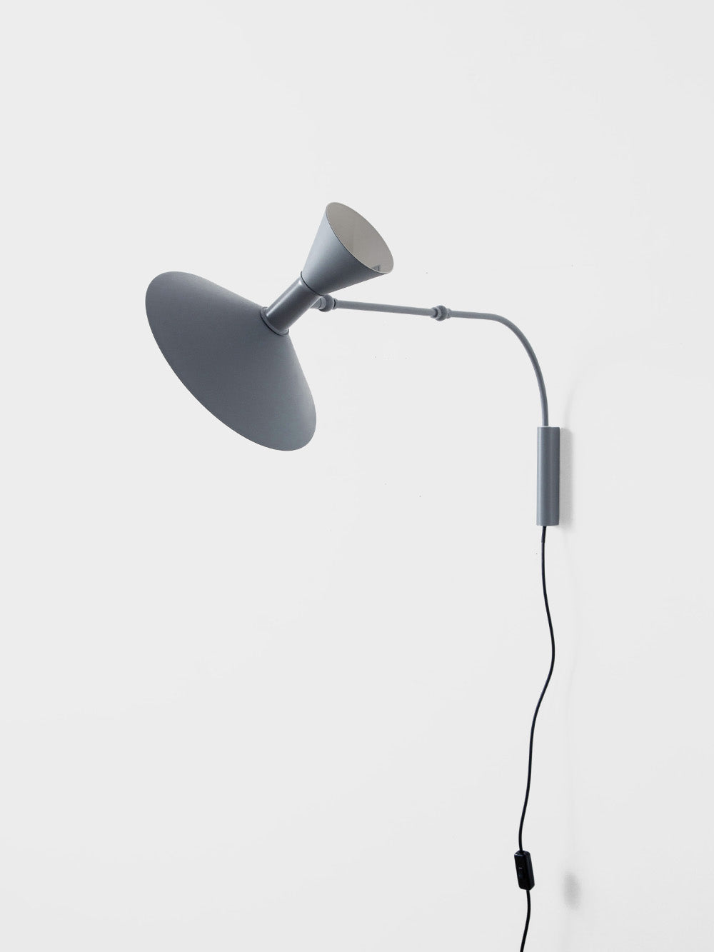 Le Corbusier,ル・コルビュジエ,NEMO,ネモ,wall lamp,ウォールランプ,Lampe De Marseille,ランプ・ドゥ・マルセイユ,topso,トプソ,デザイナーズ家具,ショールーム,清澄白河,インテリアデザイン