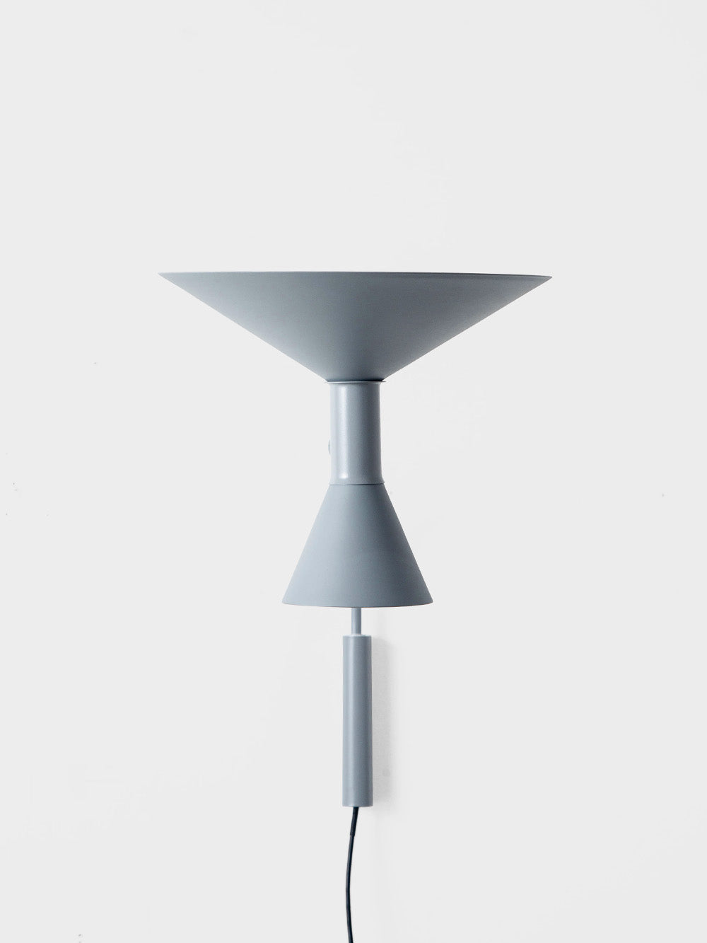 Le Corbusier,ル・コルビュジエ,NEMO,ネモ,wall lamp,ウォールランプ,Lampe De Marseille,ランプ・ドゥ・マルセイユ,topso,トプソ,デザイナーズ家具,ショールーム,清澄白河,インテリアデザイン