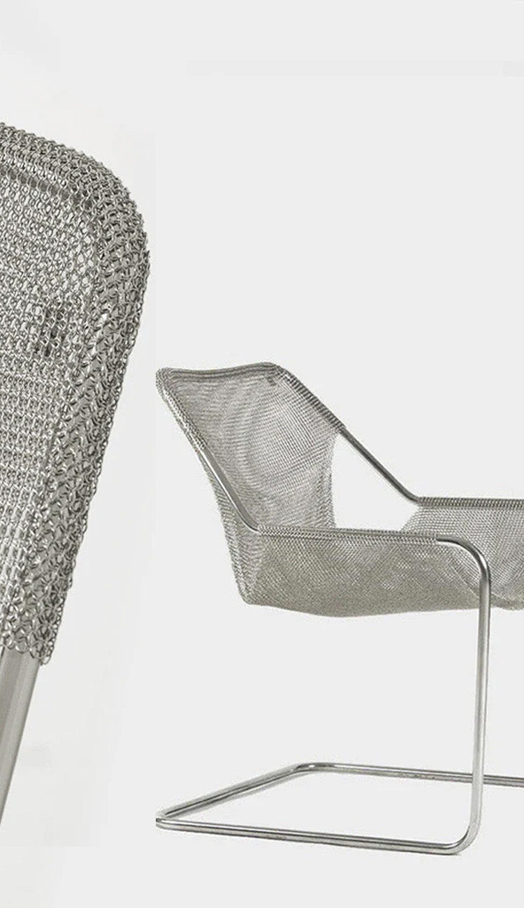 Paulistano Mesh Arm Chair（パウリスターノメッシュアームチェア）　|　建築界の巨匠、パウロ・メンデス・ダ・ロシャによる名作椅子がアップデート。