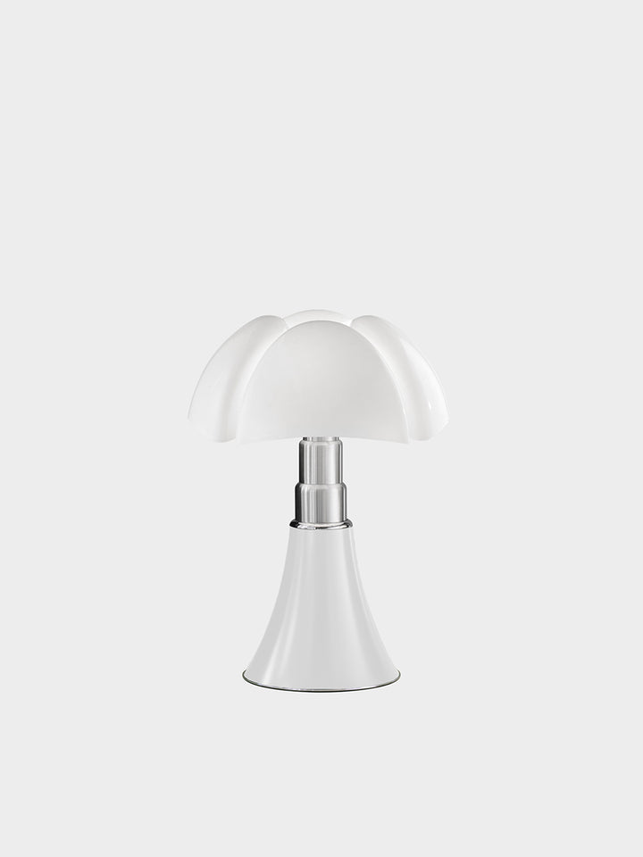 Gae Aulenti,ガエ・アウレンティ,Martinelli Luce,マルティネリルーチェ,PIPISTRELLO,table lamp, ピピステレッロ,テーブルランプ,topso,トプソ,デザイナーズ家具,ショールーム,清澄白河,インテリアデザイン